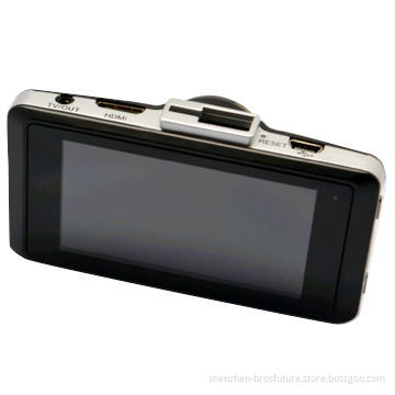 Car Video Camera with 2.7-inch Screen, Rather Beautiful